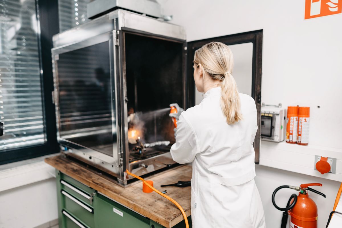 Des règles d'inflammabilité intransigeantes pour le marché américain de l'habillement